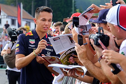 Toro Rosso: Albon elég erős mentálisan, hogy Verstappen mellett versenyezzen