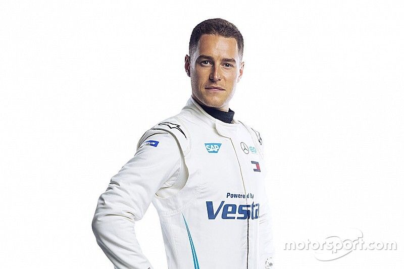 Chez Mercedes, Vandoorne n'envisage pas un retour en F1