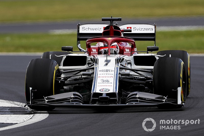 Raikkonen: Alfa Romeo için zor bir hafta sonu oluyor