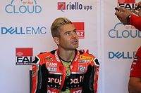 Bautista se va de Laguna Seca lesionado y de vac&iacute;o, Rea m&aacute;s l&iacute;der y Davies gana