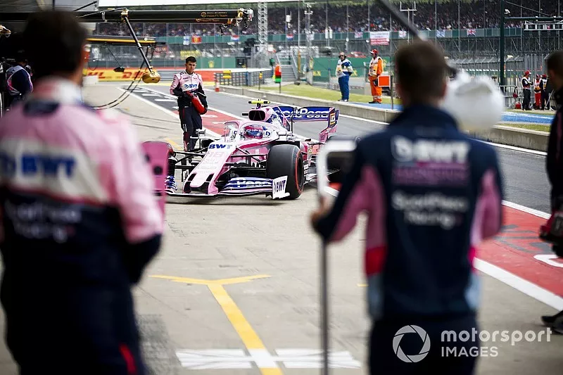 Lance Stroll, Racing Point RP19, dans la voie des stands