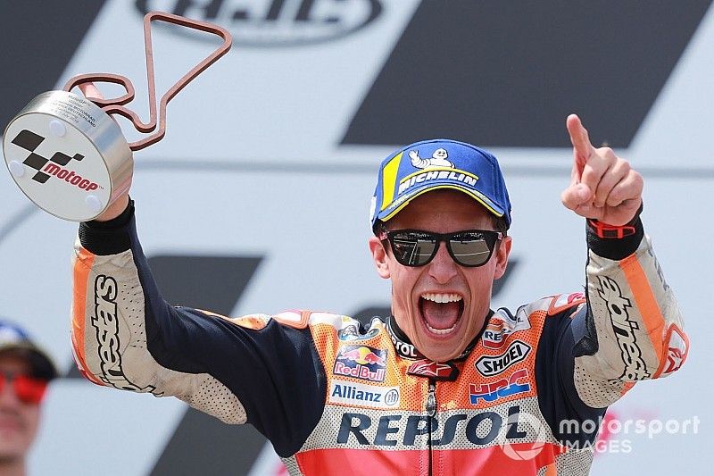 Podio: Ganador, Marc Marquez, Repsol Honda Team