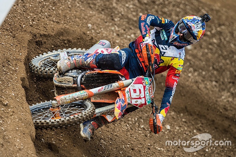 Jorge Prado, operado tras fracturarse el fémur entrenando