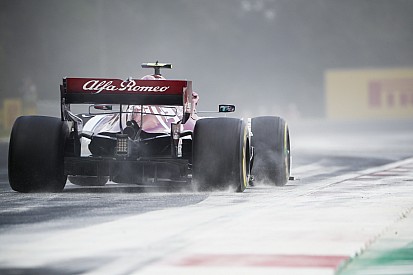Amikor egy F1-es és egy F3-as versenyző csap össze egymással a virtuális nagydíjon (videó)