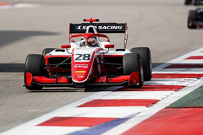 F3, Sochi, Gara 1: missione compiuta per Shwartzman. E' campione!