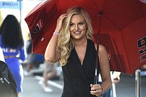 Fotogallery MotoGP: ecco le grid girl di Silverstone