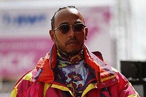 Hamilton pide a la F1 "actuar de verdad" contra el racismo