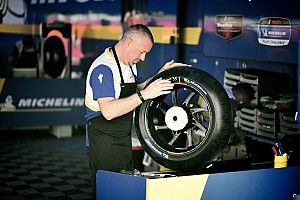 Le défi logistique de Michelin : 1400 pneus bichonnés comme des enfants