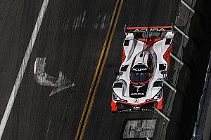 Helio Castroneves e Nick Tandy conquistano le rispettive pole a Long Beach