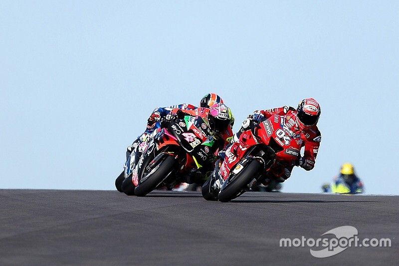 Andrea Dovizioso, Ducati Team, Aleix Espargaro, Aprilia Racing Team Gresini