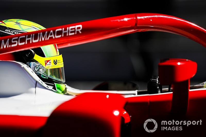 Mick Schumacher testet in Bahrain erstmals für Ferrari