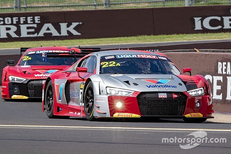 #22 Audi Sport Team Valvoline Audi R8 LMS: Kelvin Van der Linde, Garth Tander, Frederic Vervisch