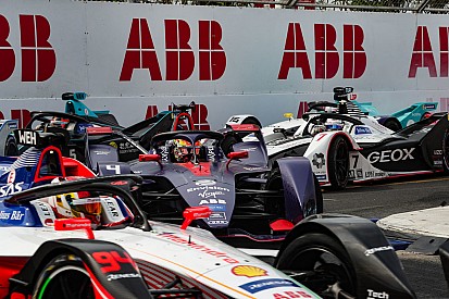 Di Grassi és Frijns a közösségi médiában oltotta egymást