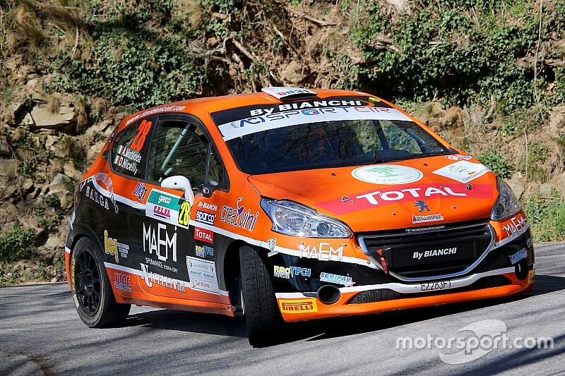 Peugeot Competition 208 Top: ultima chiamata su asfalto al 2 Valli