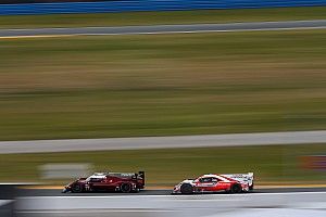 Acura y Cadillac en la lucha a mitad de carrera
