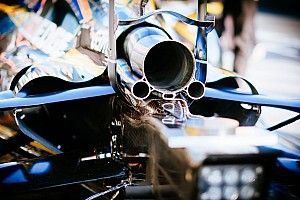 Формула 1 перестанет загрязнять воздух к 2030 году