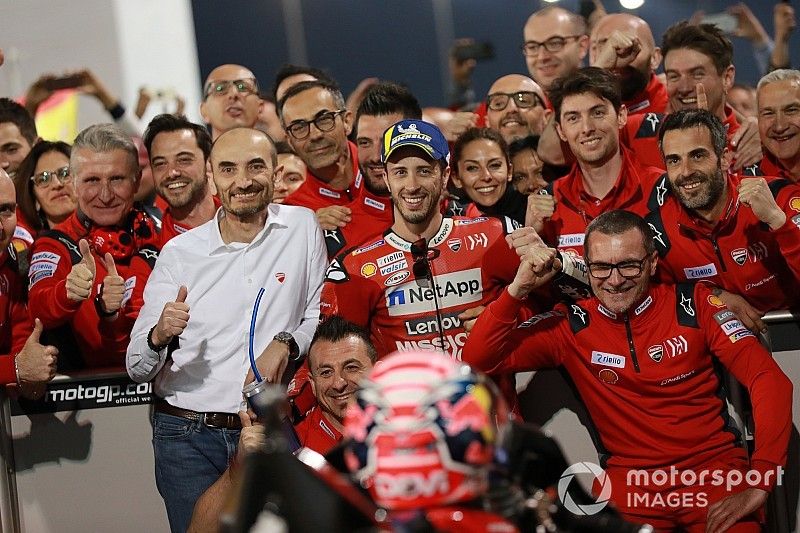 Domenicali salue les ingénieurs Ducati et donne rendez-vous en piste