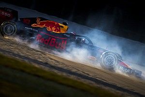 Honda motorunu "rokete" benzeten Red Bull: Mercedes şu anda gerimizde
