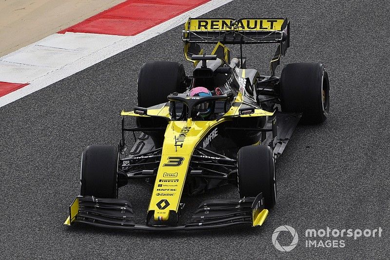 Ricciardo cree que han intentado ser "demasiado listos" con la configuración del Renault
