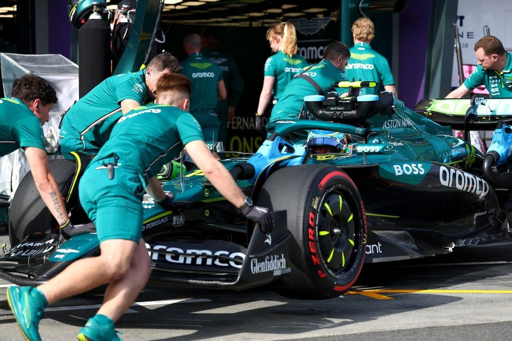 Fernando Alonso, Aston Martin Racing