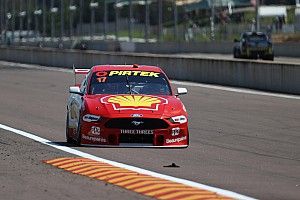 Darwin Supercars: McLaughlin eclipses Brock tally