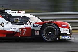24h Le Mans, 9a Ora: Toyota in fuga, lotta Aston-Ferrari