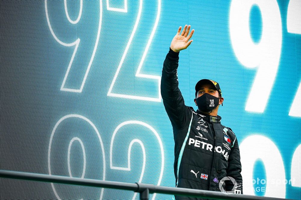 Podium: race winner Lewis Hamilton, Mercedes-AMG F1