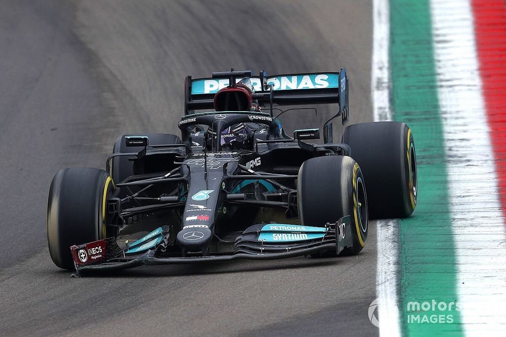 Palmer: ''Verstappen, Hamilton’ın nadir hatalarından birini yapmasına neden oldu''