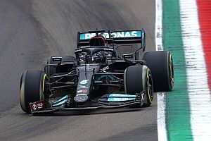 Villeneuve: "Imola, Hamilton'ın risk almamaya alıştığını gösterdi"