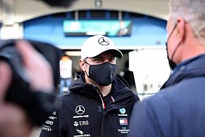 Bottas nyilatkozata miatt mentegetőzik Kínában a Mercedes