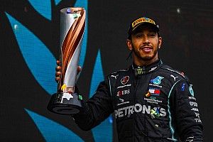 Ex-diretor da Mercedes afirma que Hamilton pôs fim ao debate 'carro x piloto' com hepta