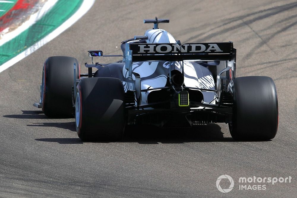 角田裕毅FP1では最下位も、FP2では7番手に前進「FP3でさらに前進できることを願っている」
