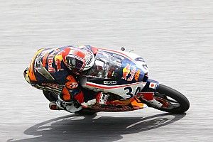 Rookies Cup Valencia: Mario Suryo Aji Sabet Podium