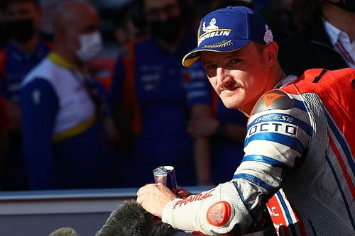 Piccola operazione alla gamba destra per Jack Miller