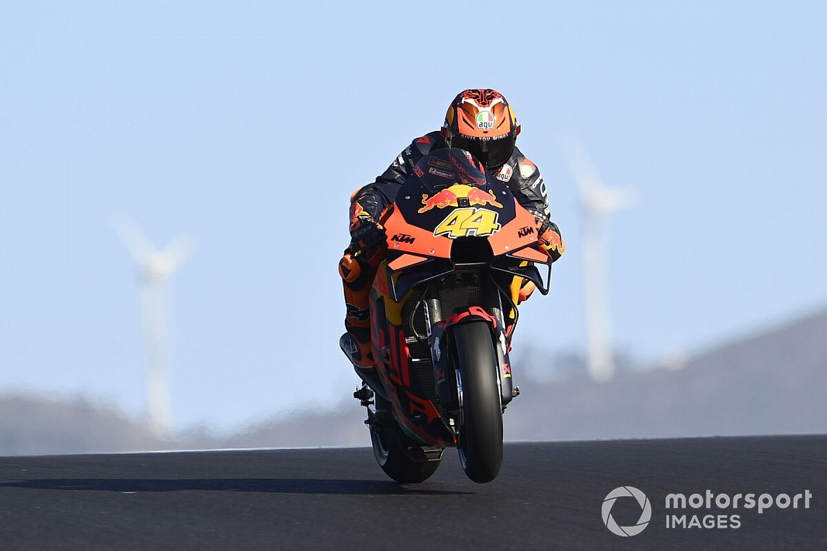Pol Espargaro Buka Kelemahan KTM RC16