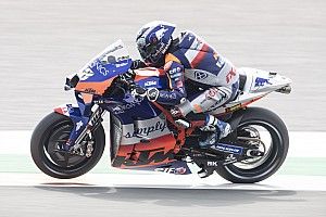 Oliveira lidera el maratoniano primer libre en Portugal