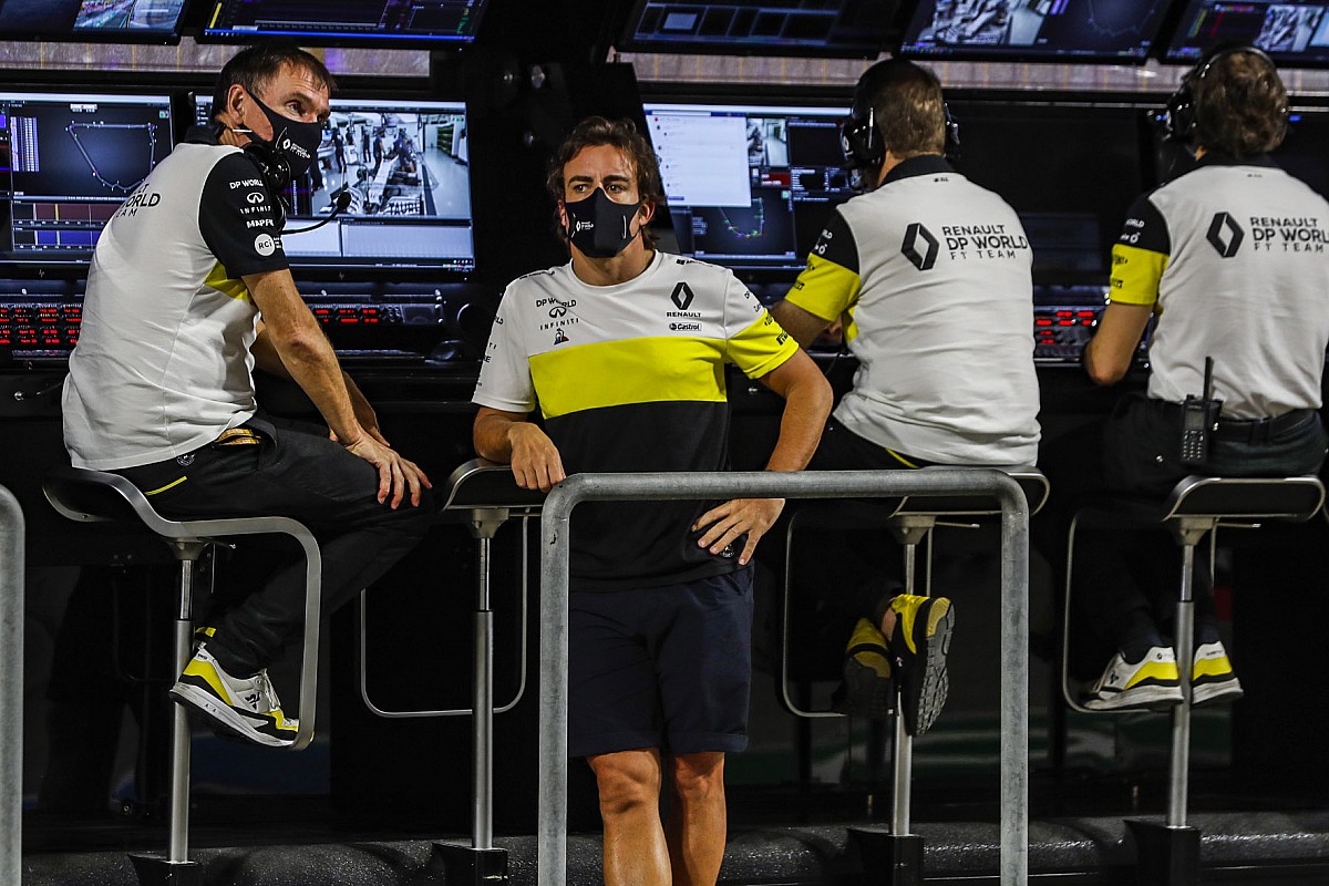Alonso beilleszkedése egyáltalán nem olyan egyszerű az Alpine-nál