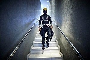 Domenicali: "Hamilton não me confirmou se vai renovar ou não com Mercedes"