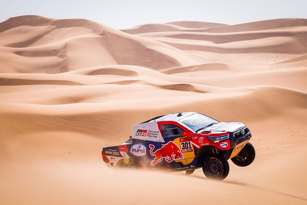 Al-Attiyah targets “two key stages” to secure Dakar win