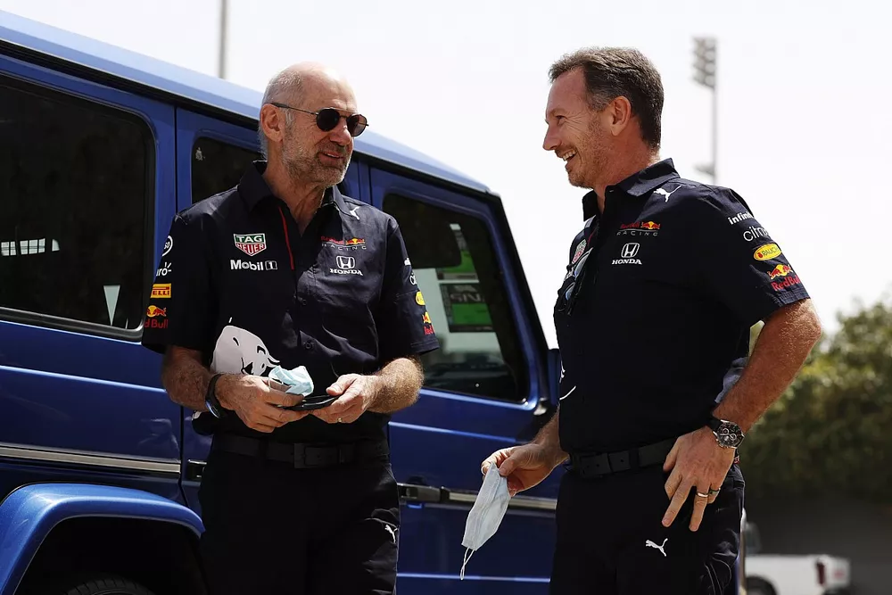 Adrian Newey, Chief Technical Officer, Red Bull Racing, and Christian Horner, Teambaas, Red Bull Racing 