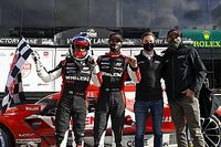 Action Express gana la carrera clasificatoria y la pole para Daytona 