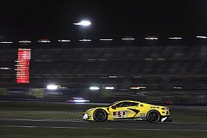 Antonio García cede el liderato a mitad de las 24 horas de Daytona