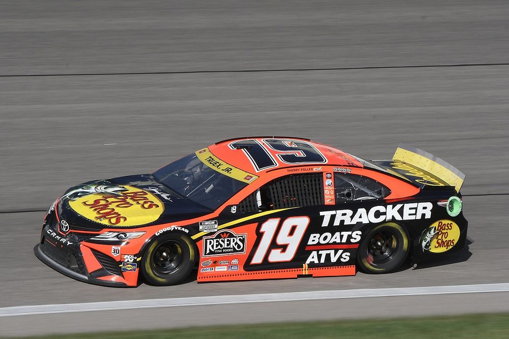 Why the odds may be in Truex's favor in title fight