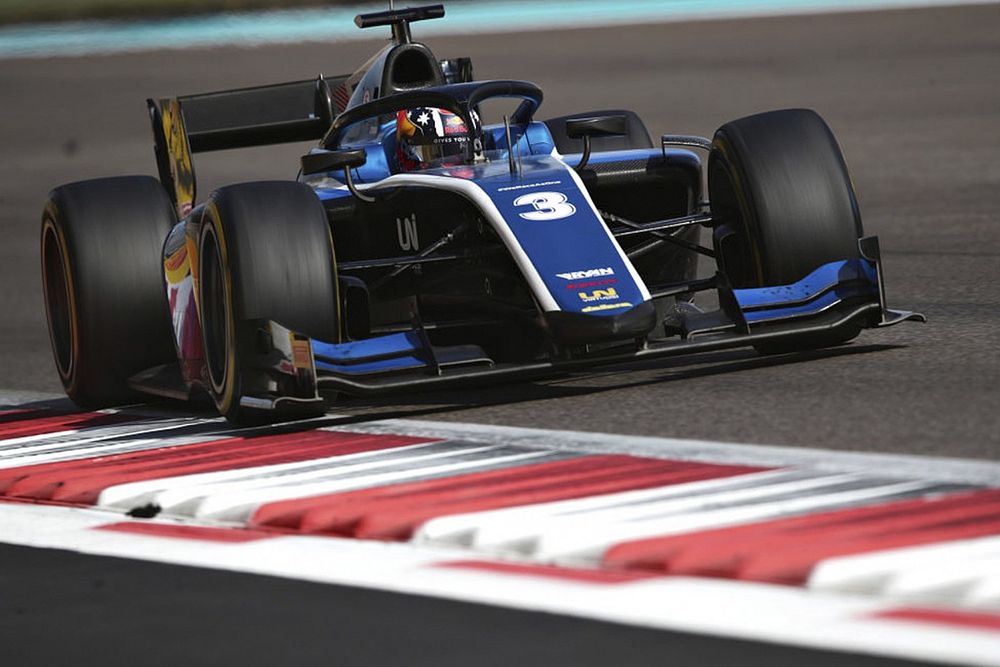 Productieve Doohan snelste op laatste Formule 2-testdag in Abu Dhabi