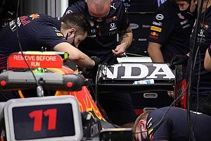 Problema en Red Bull: el parpadeo sigue y necesitan ese alerón