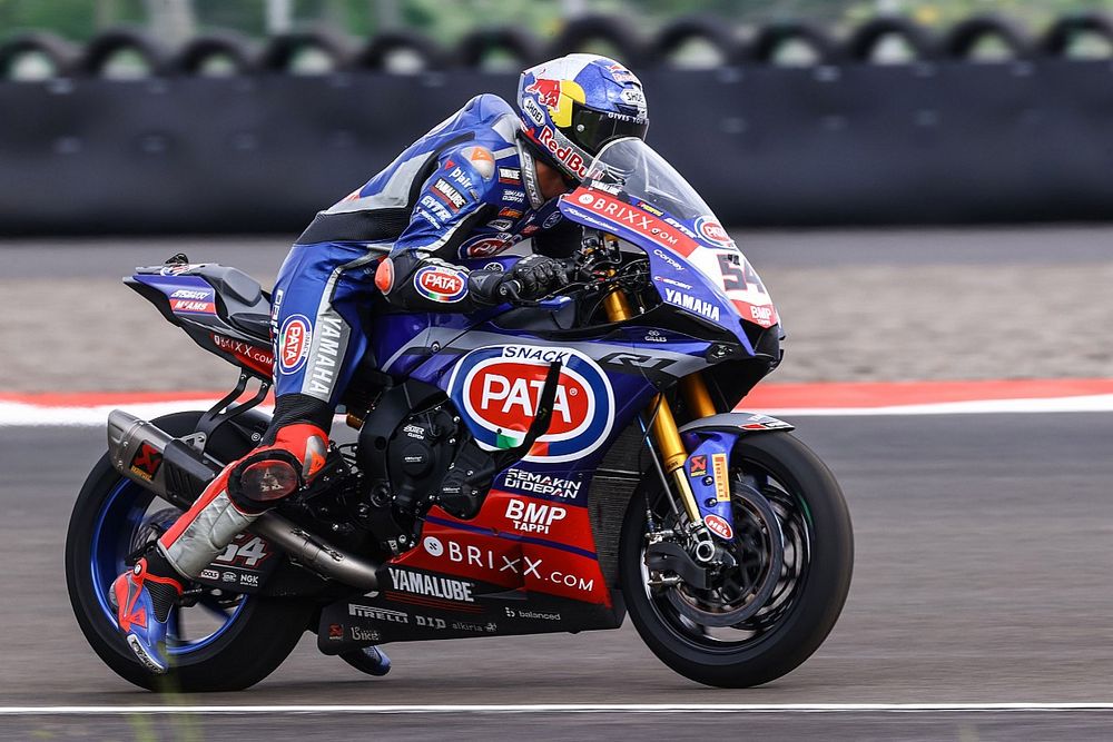 Endonezya'daki ilk Dünya Superbike yarışı pazar gününe ertelendi
