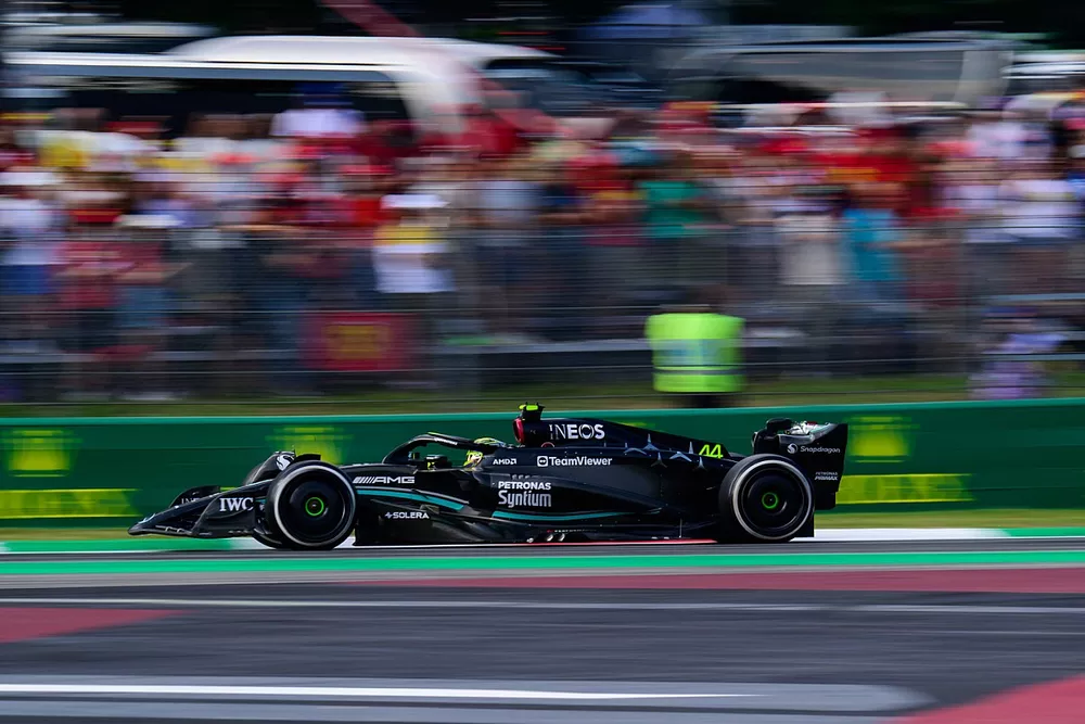 Lewis Hamilton, Mercedes W14
