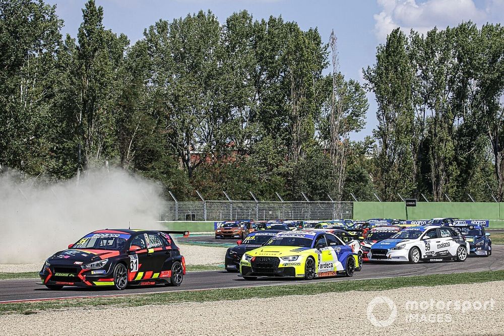 TCR Italy | Il calendario 2022 resta di sei appuntamenti
