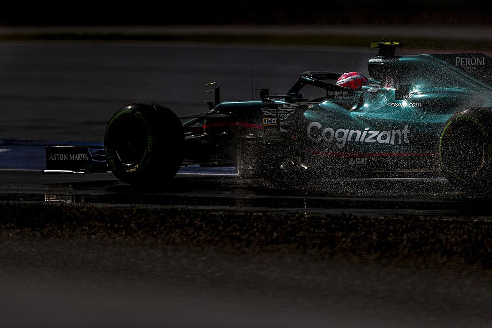 Vettel boccia i biocarburanti: "Ci vuole la benzina sintetica"