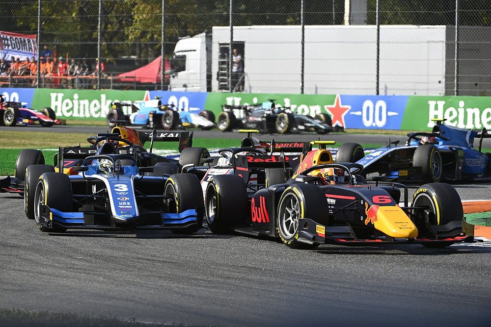 Jehan Daruvala, Carlin Guanyu Zhou, Uni-Virtuosi Racing 